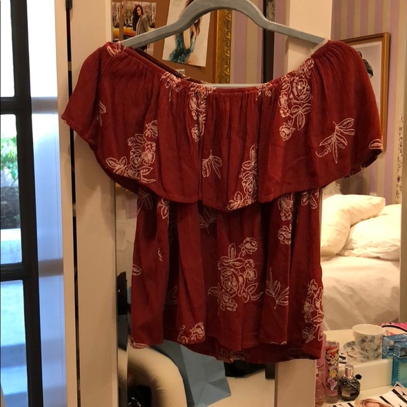 Final Touch Tops - Over the shoulder floral blouse!